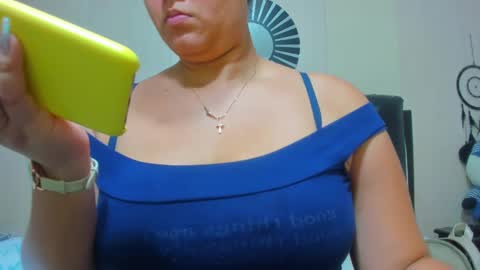 Snapshot of reina_loren chatting on December 2024 09:46:01 PM reina_loren online show from December 2024 09:46:01 PM
