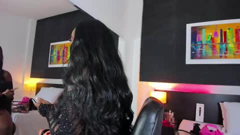 Snapshot of reinamiah chatting on September 2025 03:52:02 AM Miah online show from September 2025 03:52:02 AM