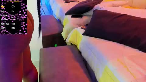 Miah online show from November 2025 05:06:02 AM