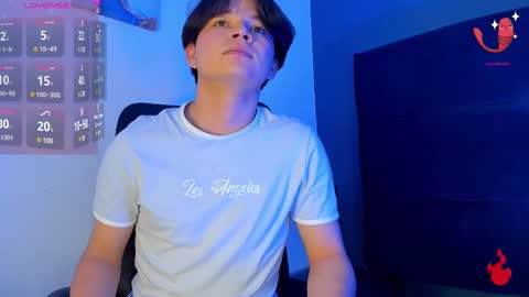 Snapshot of remiblythe chatting on January 2025 07:45:02 PM RemiBlythe online show from January 2025 07:45:02 PM