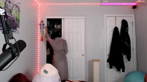 remidarklace online show from February 2025 11:59:02 PM