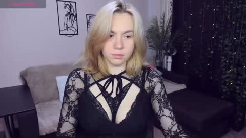 RemiPeach online show from June 2026 03:39:02 PM