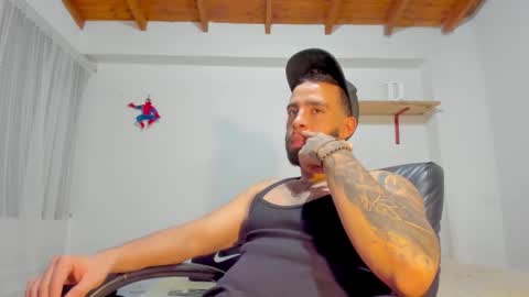 Rmy Steen online show from October 2025 02:34:01 AM