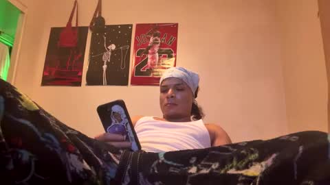 Snapshot of remyboo894397 chatting on March 2025 09:23:02 AM PRETTY BAMBY online show from March 2025 09:23:02 AM