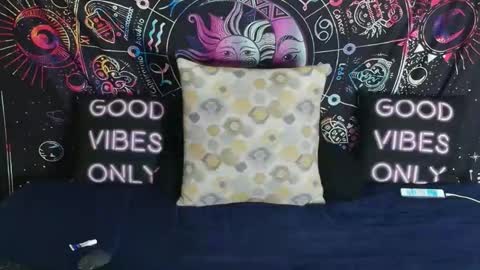 RenaeCumsAlot online show from June 2026 06:47:01 PM
