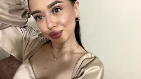 Mila online show from March 2026 03:18:01 PM