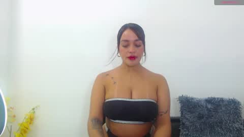 Snapshot of renatabrownn28 chatting on July 2026 03:45:01 AM renatabrownn28 online show from July 2026 03:45:01 AM