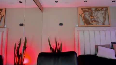Snapshot of renataruiz_rr chatting on January 2025 02:36:01 PM online show from January 2025 02:36:01 PM