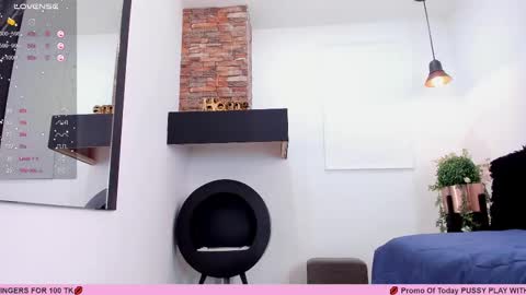 Snapshot of renataruiz_rr chatting on March 2025 03:16:02 PM online show from March 2025 03:16:02 PM