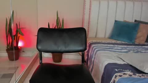 Snapshot of renataruiz_rr chatting on March 2025 06:12:01 PM online show from March 2025 06:12:01 PM
