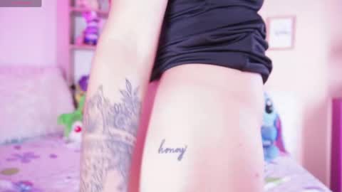 renatha_taylor_ online show from May 2026 03:07:01 PM