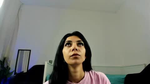 Rena online show from April 2026 02:45:01 AM