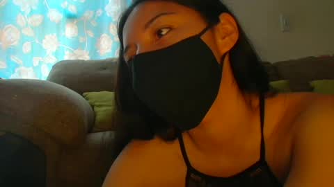 reni_tendress online show from September 2025 04:17:01 PM