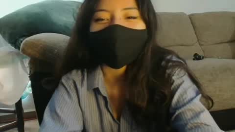 reni_tendress online show from October 2025 04:59:01 PM