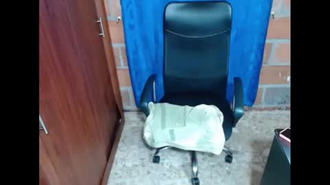 Rennata online show from February 2025 11:26:02 PM