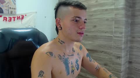 R E N E  online show from December 2024 07:16:01 AM