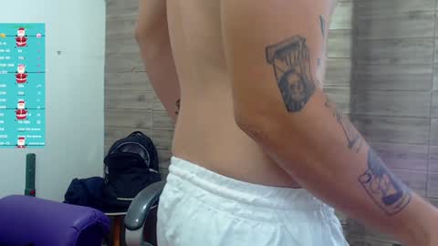 R E N E  online show from December 2024 04:23:02 AM