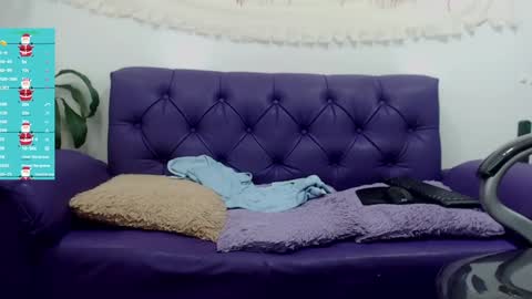 R E N E  online show from December 2024 10:25:02 AM