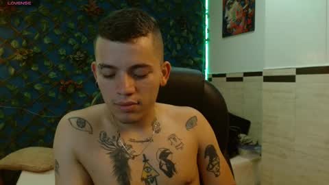 R E N E  online show from September 2025 03:17:02 AM