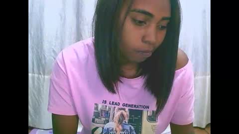 Snapshot of rephaleta chatting on May 2026 07:35:01 AM Rephaleta online show from May 2026 07:35:01 AM