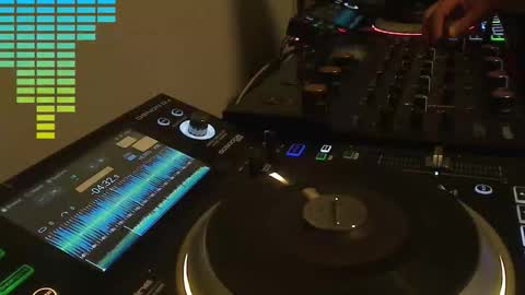 Snapshot of reticuli chatting on February 2026 01:26:02 AM GearPorn online show from February 2026 01:26:02 AM