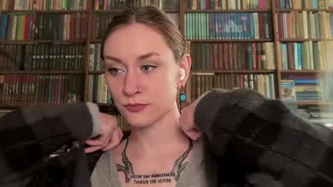 Rie online show from April 2026 10:55:01 AM