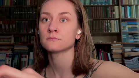 Rie online show from April 2026 01:47:01 PM