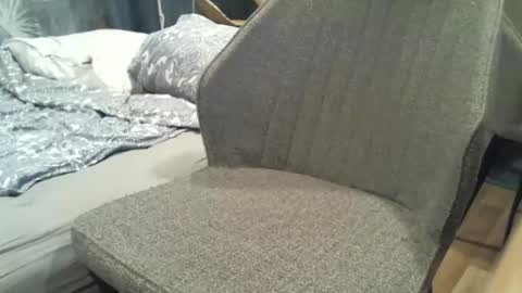 Snapshot of reunionussr chatting on January 2025 01:42:02 AM reunionussr online show from January 2025 01:42:02 AM