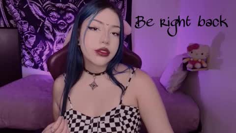 Snapshot of revenmiller_ chatting on October 2025 08:02:02 AM Reven online show from October 2025 08:02:02 AM