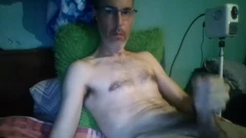 Snapshot of reyes_albert2006 chatting on August 2026 06:32:01 PM reyes_albert2006 online show from August 2026 06:32:01 PM