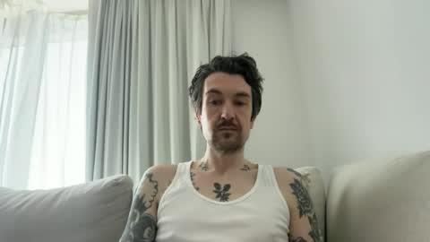 Snapshot of rfcolin chatting on June 2026 07:17:01 AM rfcolin online show from June 2026 07:17:01 AM