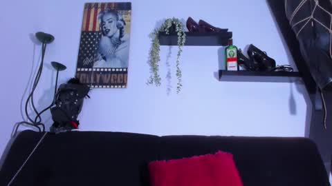 ROBERTA online show from March 2026 09:59:01 AM