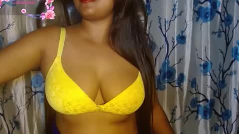 Snapshot of ria_fun chatting on September 2025 03:57:01 PM Riya online show from September 2025 03:57:01 PM