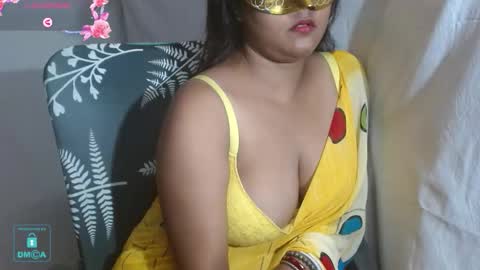 Snapshot of ria_fun chatting on October 2025 06:28:02 PM Riya online show from October 2025 06:28:02 PM