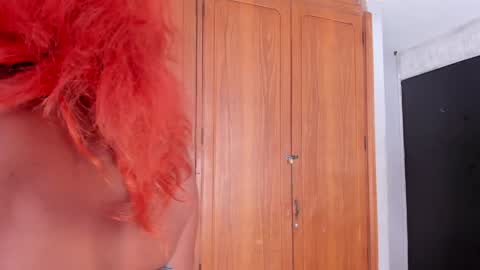 Riana online show from December 2024 08:47:02 PM