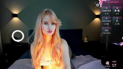 Ria Woods online show from September 2025 05:06:01 PM