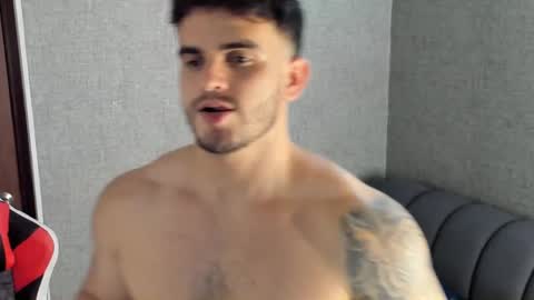 ricardogonzalez666 online show from December 2024 10:41:01 PM