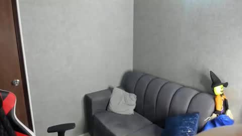 ricardogonzalez666 online show from December 2024 11:34:01 PM