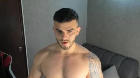 ricardogonzalez666 online show from January 2025 03:05:02 AM