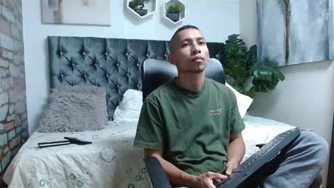 richar_voller online show from March 2025 11:17:01 AM