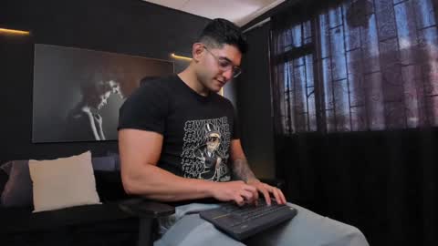 Snapshot of richard_milleer chatting on January 2025 01:32:02 PM Ricardo online show from January 2025 01:32:02 PM