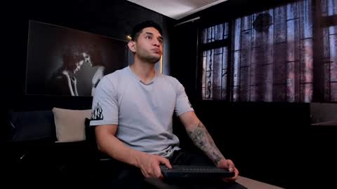 Snapshot of richard_milleer chatting on February 2025 01:22:02 PM Ricardo online show from February 2025 01:22:02 PM