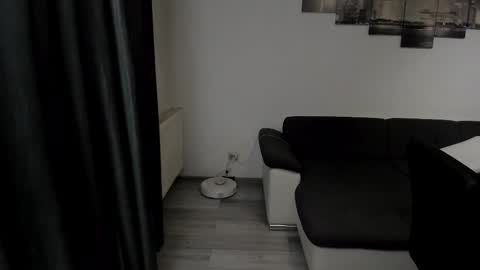 RichardDarell online show from February 2026 06:01:01 AM