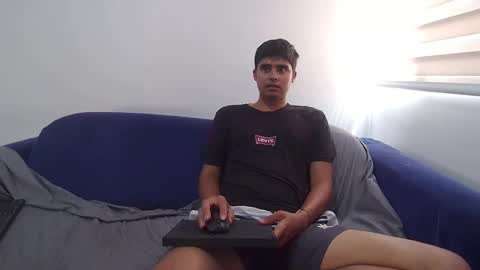 richardgbm online show from April 2026 06:12:01 PM