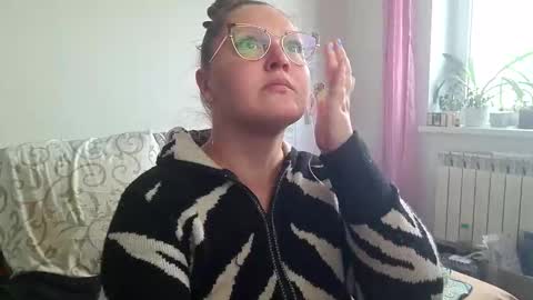 Anna - not anna - right Anna  online show from January 2026 11:23:01 AM