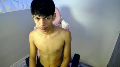 Snapshot of rick_oficiall chatting on June 2026 03:31:02 AM Rick oficiall online show from June 2026 03:31:02 AM