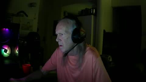 Snapshot of rickl56 chatting on June 2026 01:43:02 AM rickl56 online show from June 2026 01:43:02 AM