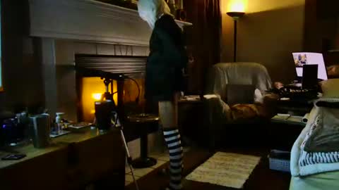 Snapshot of ricks4fun chatting on January 2025 03:55:02 AM PINK HOLE TWINK online show from January 2025 03:55:02 AM