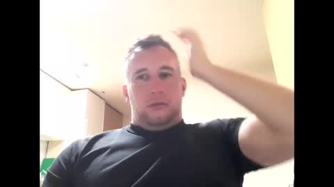 ricky200109 online show from September 2025 06:18:01 AM