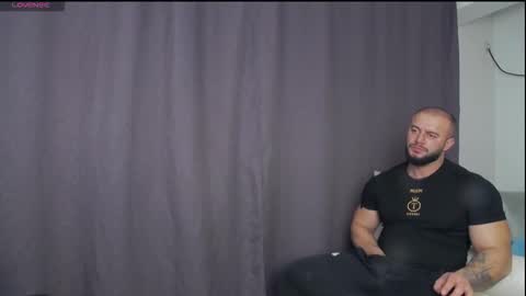 Snapshot of rickymiami1 chatting on November 2025 06:39:01 PM rickymiami1 online show from November 2025 06:39:01 PM